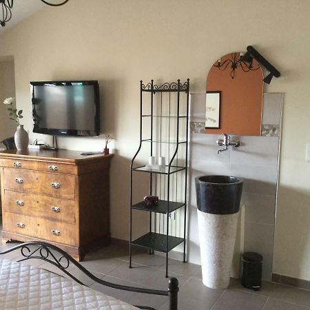 Bed and Breakfast Les Secrets Du Mistral Valensole Zewnętrze zdjęcie