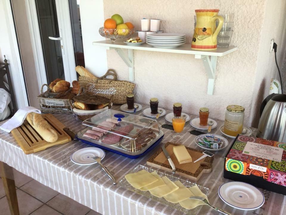 Bed and Breakfast Les Secrets Du Mistral Valensole Zewnętrze zdjęcie