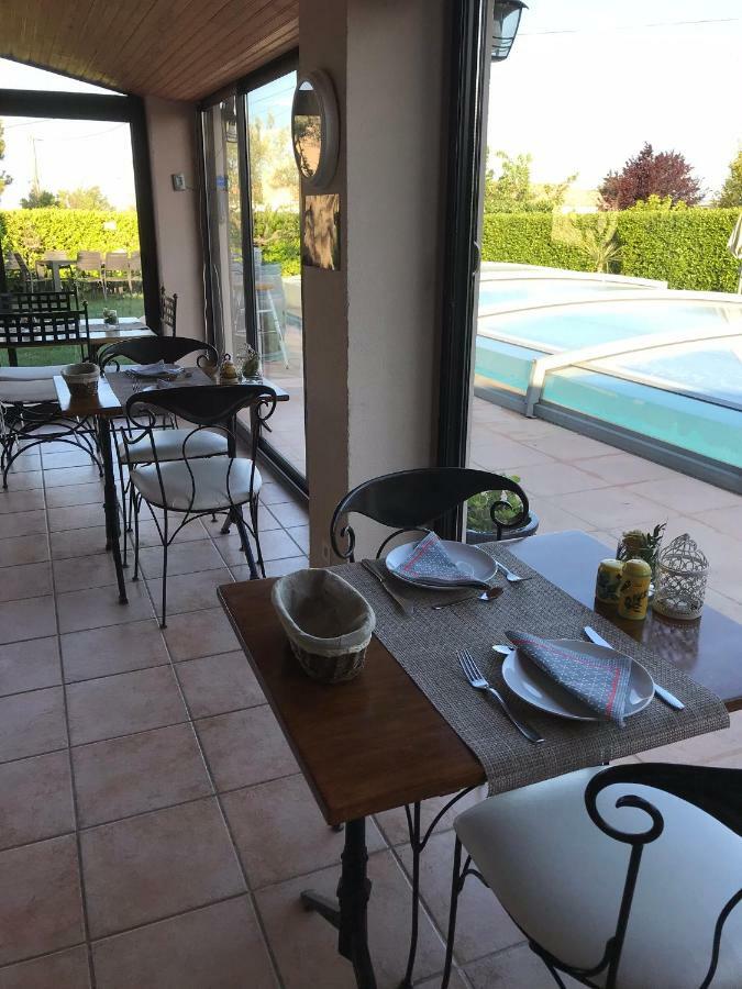 Bed and Breakfast Les Secrets Du Mistral Valensole Zewnętrze zdjęcie