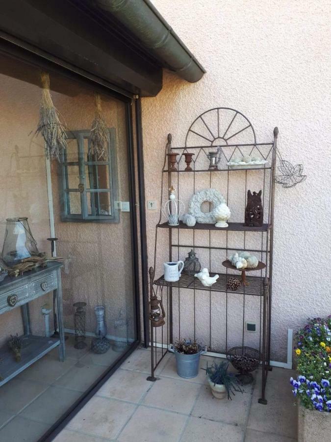 Bed and Breakfast Les Secrets Du Mistral Valensole Zewnętrze zdjęcie